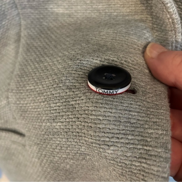 Tommy Hilfiger Textured Gray Ribbon Trim Blazer. Size 4. - Picture 5 of 16